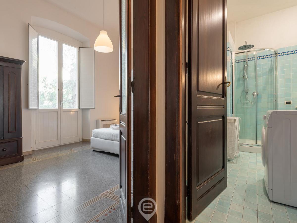 Mirabel Apartment - Wonderful Flat In City Center กาญารี ภายนอก รูปภาพ
