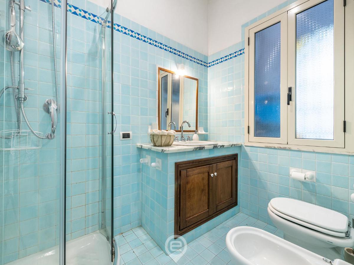 Mirabel Apartment - Wonderful Flat In City Center กาญารี ภายนอก รูปภาพ