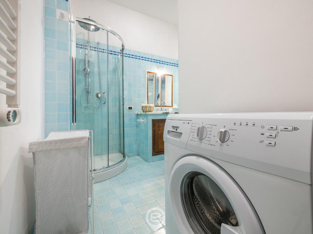 Mirabel Apartment - Wonderful Flat In City Center กาญารี ภายนอก รูปภาพ